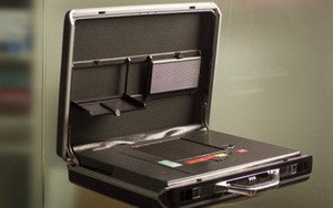 Bên trong ‘va li hạt nhân’ của ông Yeltsin có gì?