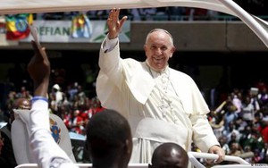 Phim về Giáo hoàng Francis hâm nóng dư luận