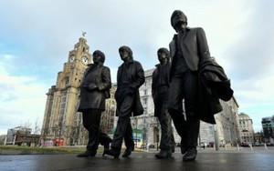 Dựng tượng Beatles nhân 50 năm buổi diễn cuối cùng ở Liverpool
