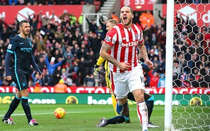 Stoke City - Man City 2-0: Gió lạnh thổi tung hàng thủ Man City