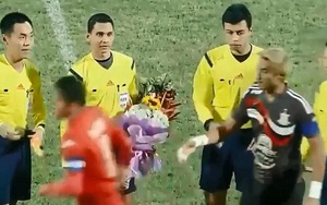 Nghi vấn Anh Đức từ chối bắt tay đội trưởng Boeung Ket Angkor