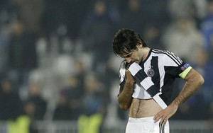 Cả ban lãnh đạo đội bóng từ chức vì bị loại khỏi Europa League