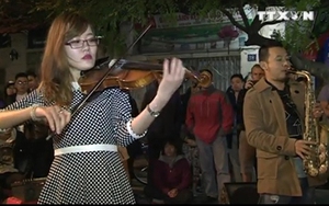 Nhạc đường phố dập dìu phố cổ, níu chân du khách