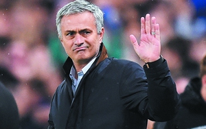 BÌNH LUẬN: Jose Mourinho 'chết vì cái miệng'