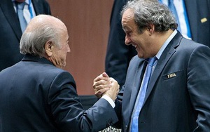 Hôm nay, FIFA sẽ tuyên cấm Blatter và Platini hoạt động bóng đá trong 7 năm
