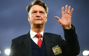 Sir Alex Ferguson họp khẩn với BLĐ Man United về tương lai của Van Gaal