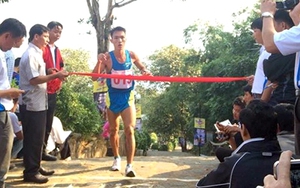 Giải việt dã leo núi chinh phục đỉnh cao Bà Rá 2016: Chủ nhà mở hội