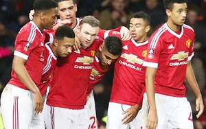 Scholes chỉ trích Man United thậm tệ, Van Gaal hài lòng với kết quả