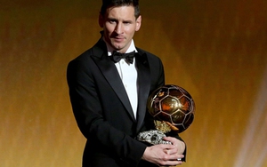 Với Quả bóng vàng FIFA 2015, Messi giành tổng cộng 140 danh hiệu