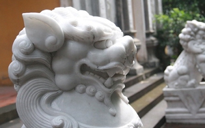 Tiếp tục yêu cầu loại bỏ linh vật ngoại lai khỏi di tích