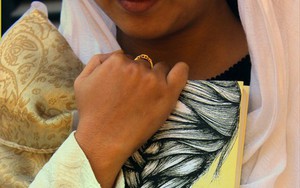 Phụ nữ Ấn Độ không chỉ khổ vì làm 'cô dâu 8 tuổi'