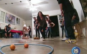 Video Teambuilding: Trò chơi kẹp bóng (phiên bản 1)