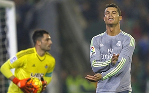 Từ khi Zidane cầm Real Madrid, Ronaldo đá người nhiều hơn ghi bàn