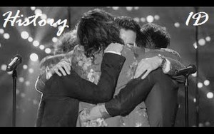 Fan phát sốt với sự trở lại của Zayn Malik trong MV mới nhất của One Direction