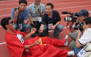 Truyền thông với Thể thao Việt Nam: Phóng viên ta đi Tây...