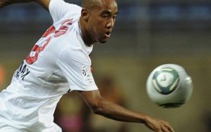 Cựu tiền đạo PSG tin sẽ chơi tốt trong màu áo Hà Nội T&T