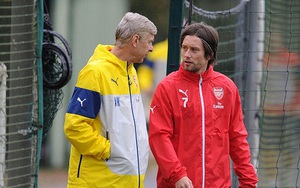 Rosicky coi như đã chia tay Arsenal sau 10 năm gắn bó