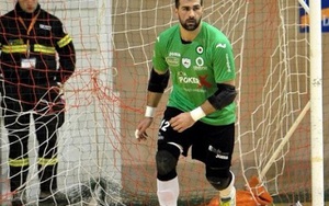 VIDEO: Bàn thắng 'vi diệu' của thủ môn Claudio Lopopolo ở giải futsal Ý