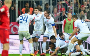 Vòng 24 Bundesliga: Bayern Munich thua sốc trên sân nhà. Dortmund thắng nhẹ Darmstadt