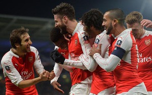 Hull 0-4 Arsenal: Giroud, Walcott cùng lập cú đúp, Pháo thủ vào Tứ kết FA Cup