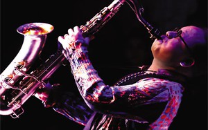 An Trần góp tiếng kèn cho album bố Trần Mạnh Tuấn