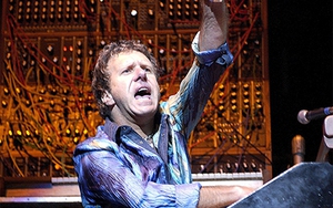 Bạn gái Keith Emerson khẳng định huyền thoại rock tự vẫn vì bị chỉ trích trên mạng