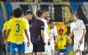 Real Madrid: Đá như V-League, sao đua được với Barca?