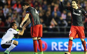 Valencia 2–1 Bilbao (chung cuộc 2-2): Trọng tài mắc sai lầm, Neville dính thẻ đỏ, Valencia bị loại
