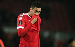 Roy Keane: ‘Cầu thủ Man United đang co rúm lại trước áp lực’