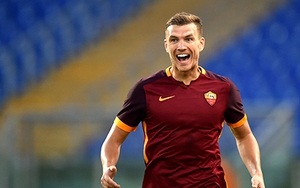 Edin Dzeko: Vận đen của 'kẻ mù lòa'