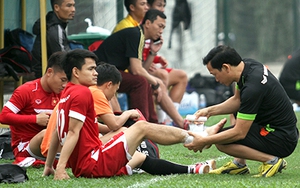 HLV Hữu Thắng loại 5 tuyển thủ vào ngày 23/3