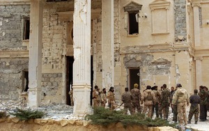 IS đang bị đánh bật khỏi thành phố 'đầy cổ vật' Palmyra