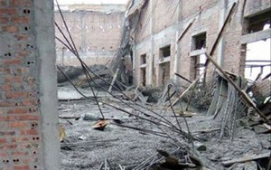 Sập mái công trình xây dựng nhà văn hóa ở Hải Phòng làm 9 người bị thương