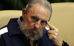 Nhà lãnh tụ Cuba Fidel Castro bất ngờ xuất hiện trước công chúng