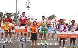 Đội đua xe đạp VUS TP.HCM: 5 cây chụm lại nên hòn núi cao