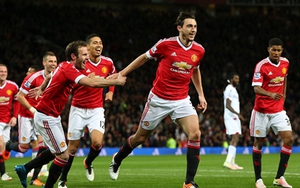 Man United 2-0 C.Palace: Phả hơi nóng vào gáy Arsenal và Man City