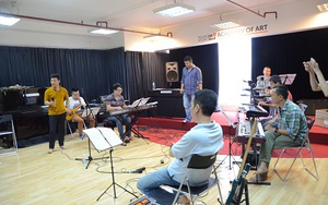 Dàn nhạc luyện tập 'căng thẳng' trước Lễ trao giải Cống hiến 11 - 2016