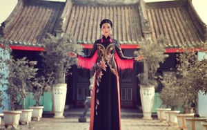 NTK Khánh Shyna: Về với Áo dài của cung tần, mỹ nữ Huế