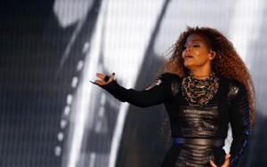 Em gái Michael Jackson sẽ sinh con đầu lòng ở tuổi 50