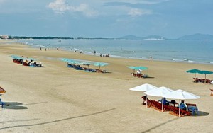 Thư cuối tuần: Từ những bãi biển giống chợ tạm, hãy nhìn về Vũng Tàu