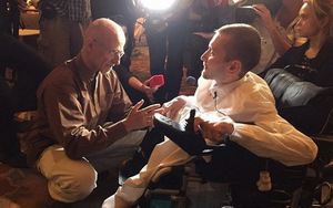 Сác nhà khoa học Nga tham gia... ghép đầu bệnh nhân vào cơ thể mới