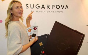 Maria Sharapova: Xa quần vợt tranh thủ đi bán sô cô la