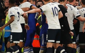 FA phạt nặng Chelsea và Tottenham vì xô xát ở trận derby London