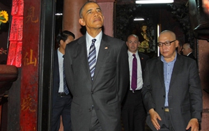 Chùm ảnh: Những khoảnh khắc ấn tượng của Tổng thống Obama ở TP.HCM