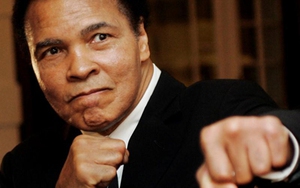 NÓNG!!! Huyền thoại quyền anh Muhammad Ali đã qua đời ở tuổi 74