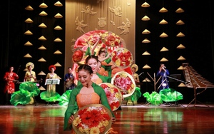 'Bữa tiệc' văn hóa Việt trên đất Nga