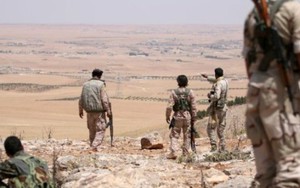 Được Mỹ hậu thuẫn, chiến binh Kurd tiến sát thành trì IS