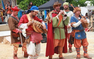 Lễ hội trung cổ ở thị trấn Provins