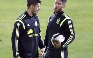 Đâu chỉ Ramos, Morata cũng mê tín