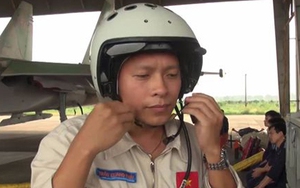 VIDEO: Thi thể phi công Su-30MK2 Trần Quang Khải đã về đến đất liền